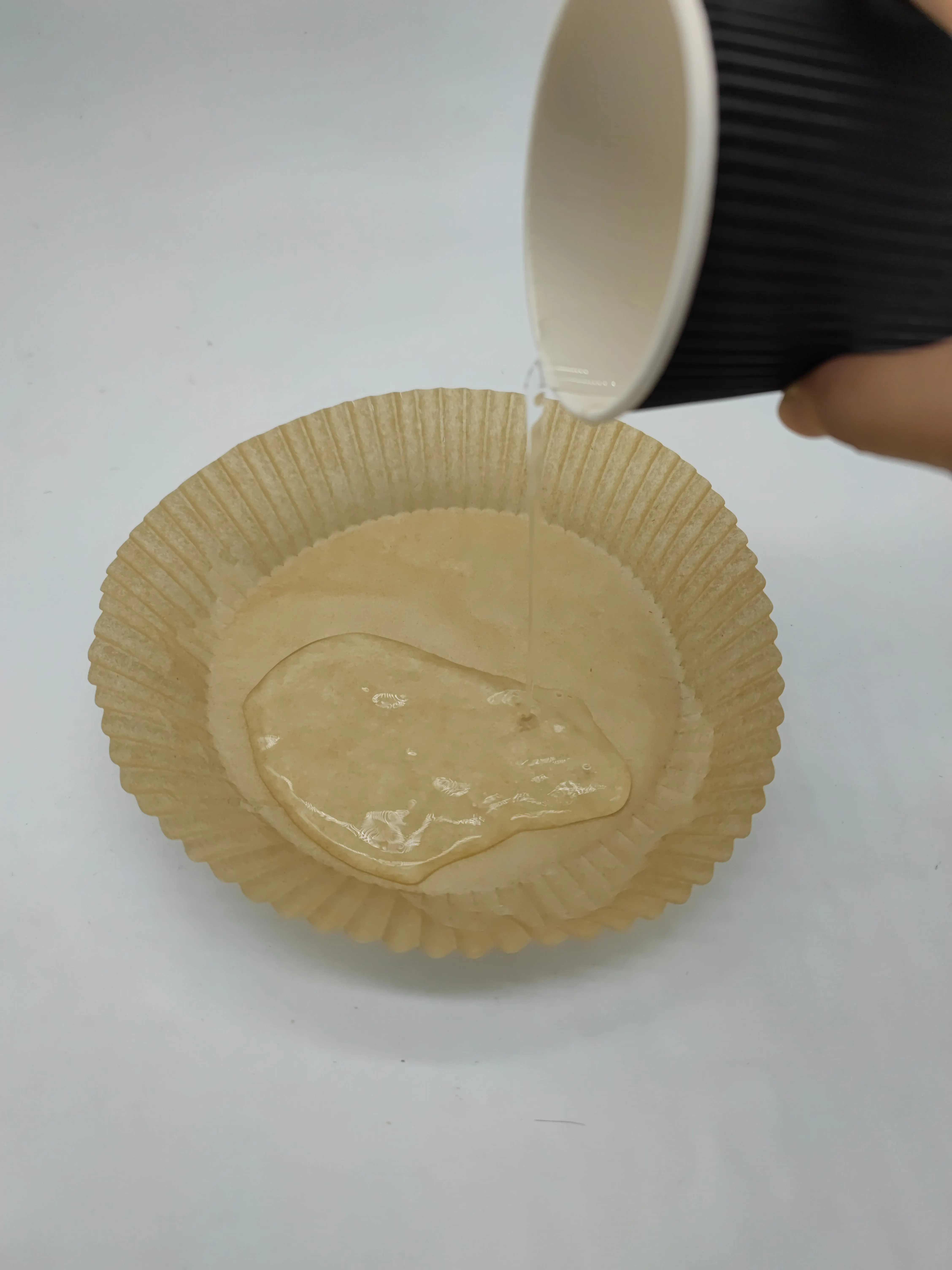 Food Grade Non Stick Oil Resistant Large Size 16cm 30PCS 50PCS Pack Air Fryer Liner