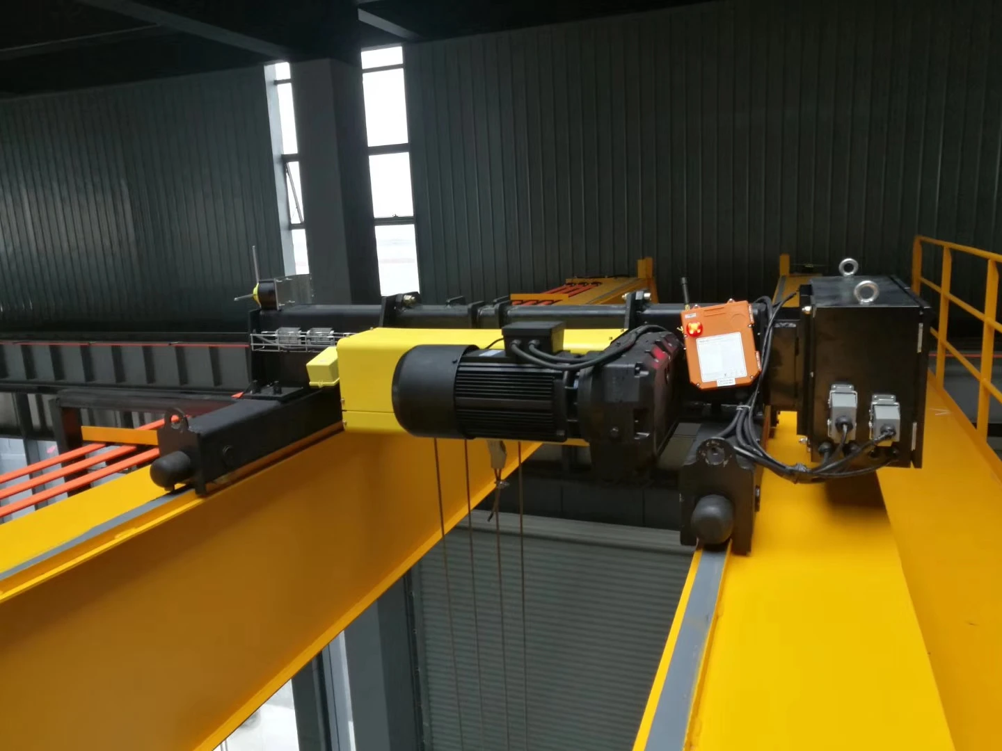 factory Vanbon 1 ton 2 ton 5 ton electric winch 220v for girder Bridge Crane electric wire rope Lift electric hoist