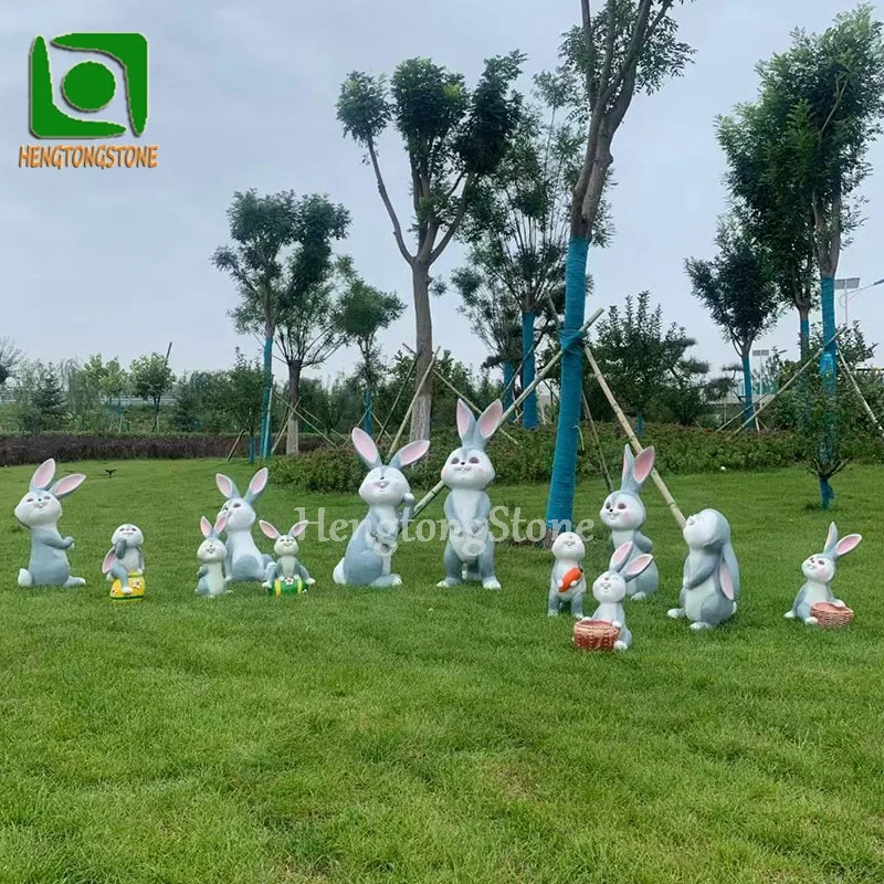 Lovely Fiberglass Cartoon Rabbit Statue Resin Animal Statue