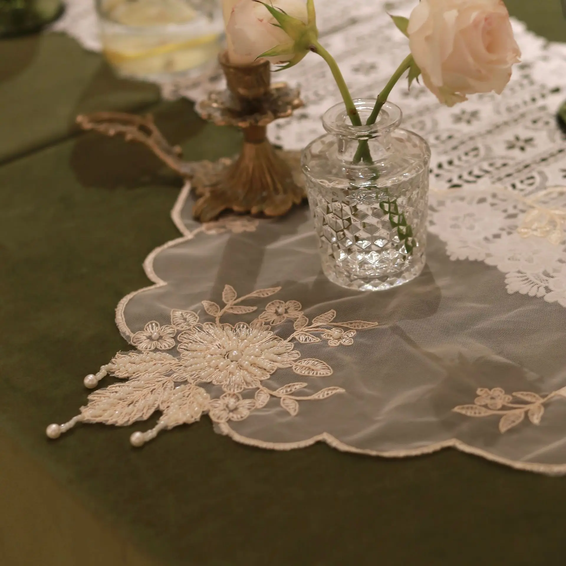 Wholesale Embroidered Pearl Tea Table Mat Retro Lace Cover Decorative Tablecloth French Small Tea Tray