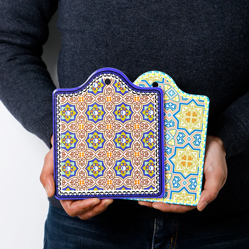 Ameican Style Pattern High Quality Ceramic Heat Insulation Pad Household Plate Square Ceramic Mat