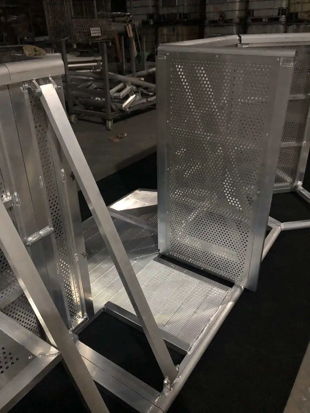 Aluminum traffic control door barrier security barrier gate with corridor strong duty for concert