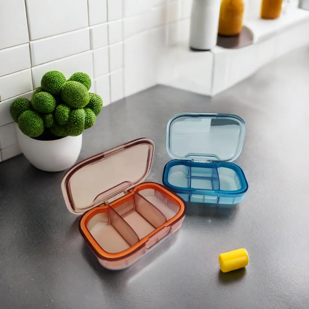 BPA Free New 3 Compartment Travel Pill Box Organizer 7 Day & 4 Times Weekly Pill Storage Case For Travel and Out Door