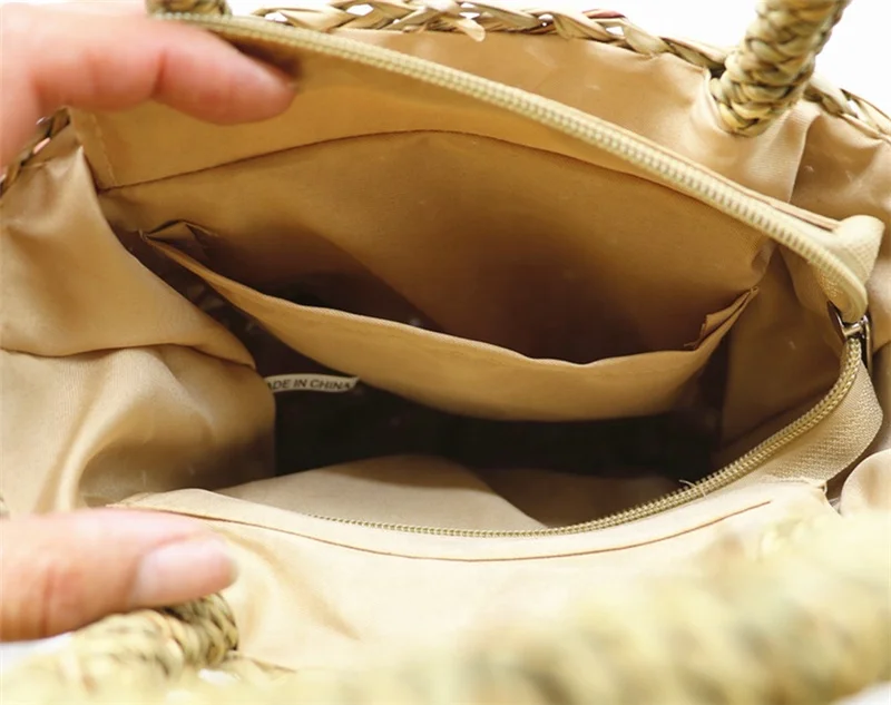 High quality summer straw handwoven handbag beach straw basket crossbody bag with embroidery parrot tote boho bag handmade