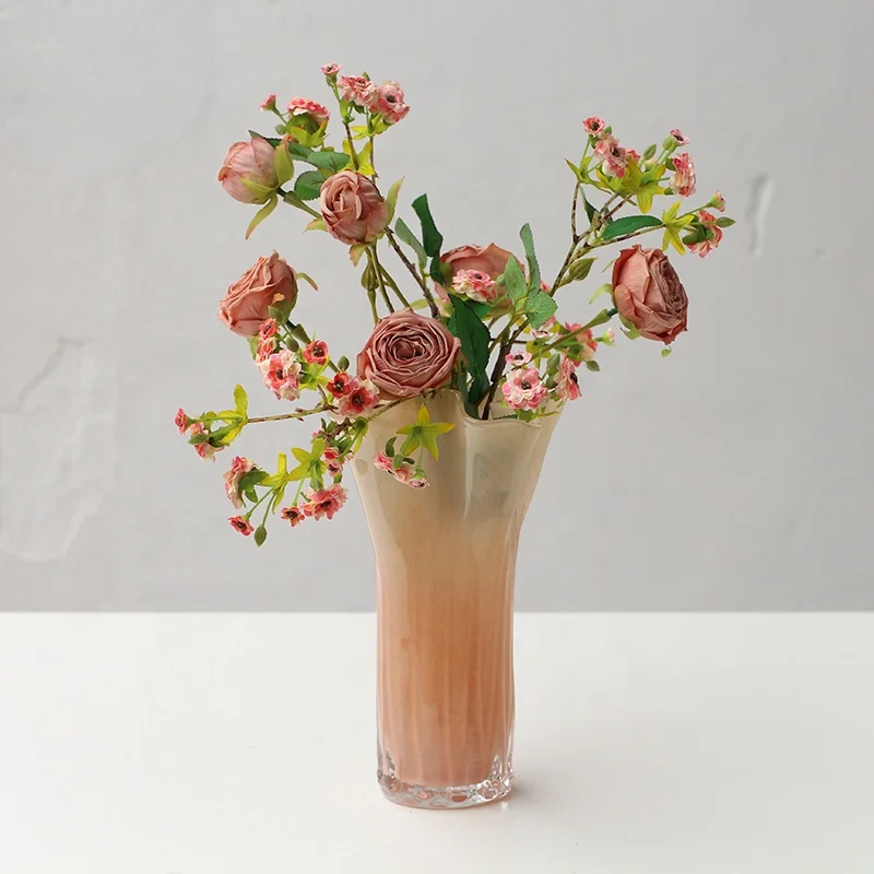 Bixuan Translucent Ice Cream Color Handblown Glass Vase Porcelain Powder Petal Shape Flared Mouth Flower Arrangement Glass Vases