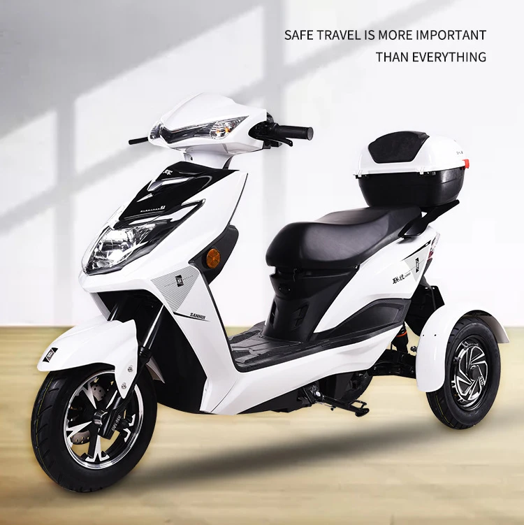 Wholesale High Quality Motorcycle 3 Wheel Moto Electric Scooter Three Wheeler For Adult