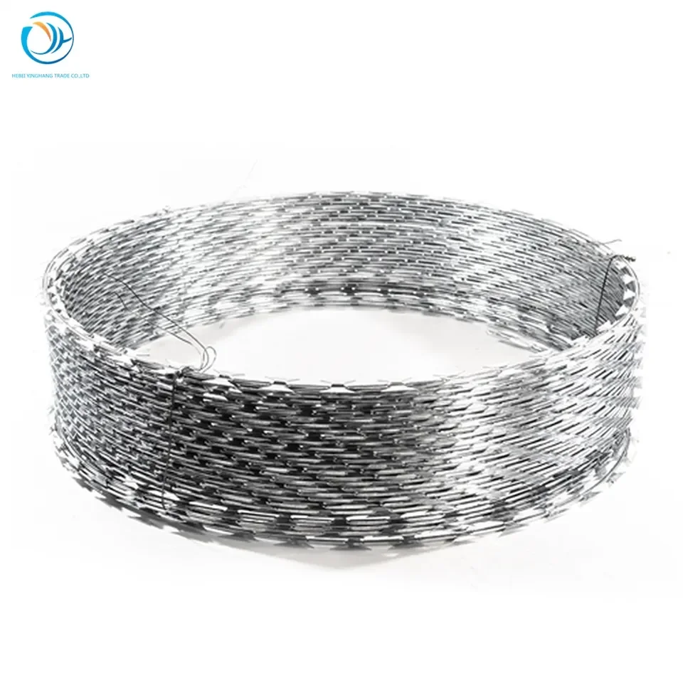 hot dipped galvanized razor barbed wire BTO-22 from china real factor