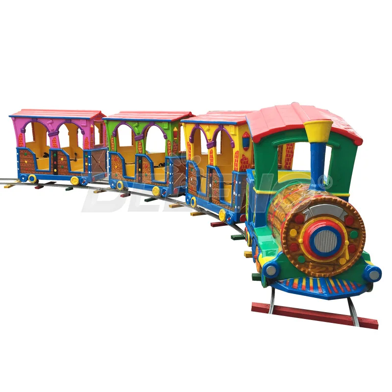 Christmas color scheme train indoor and outdoor amusement kids track train rides electric train for shopping mall