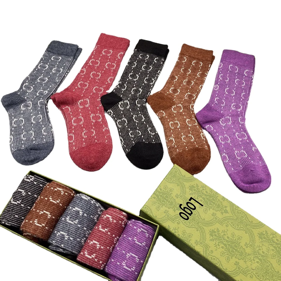Fashion Box Socks Men Women Colorful Hip Hop Luxury Letter PrintingLadies Girls Hip Hop Winter Socks 5 Pairs Unisex Socks