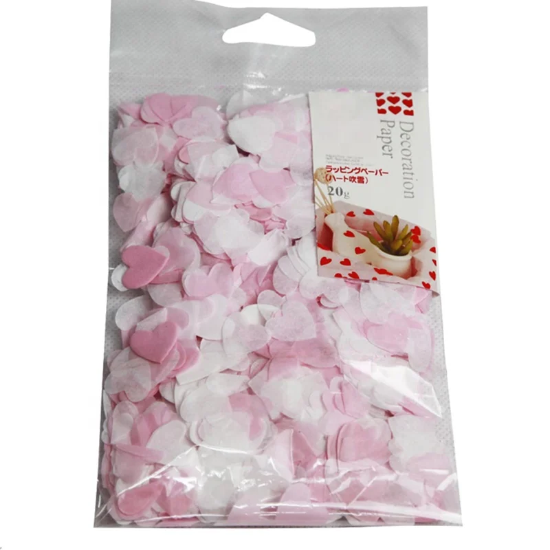 Конфетти из розовых салфеток для женщин на День святого Валентина