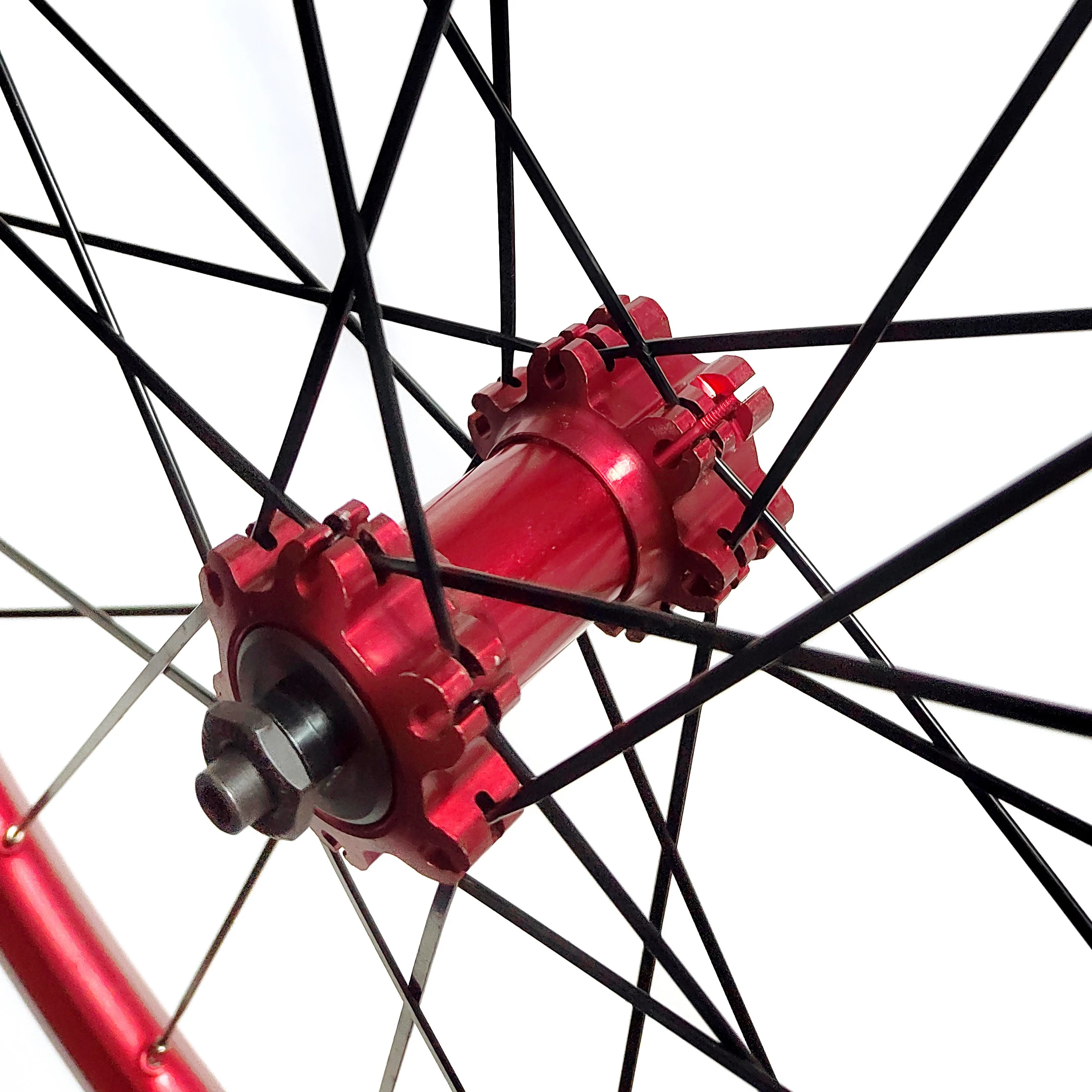 OEM Mountain Bike Wheels with Red Rims and Hubs 26/27.5/29 Inch Carbon Fiber Clincher Wheelset with Disc Brake System