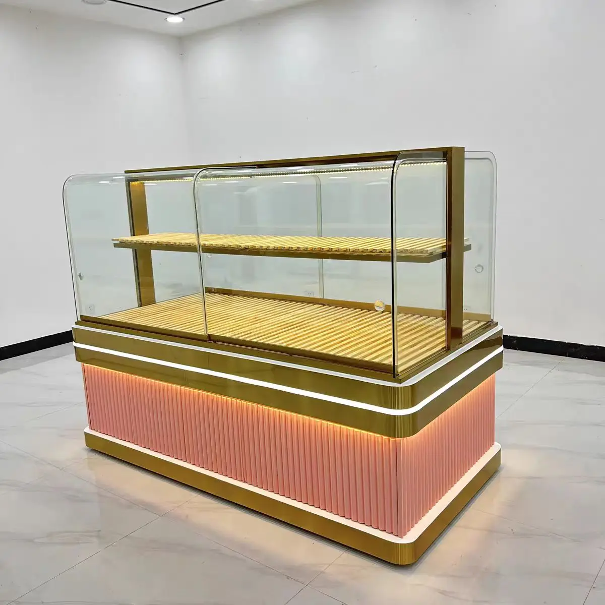 New cake showcase bakery display cabinet dessert display cabinet