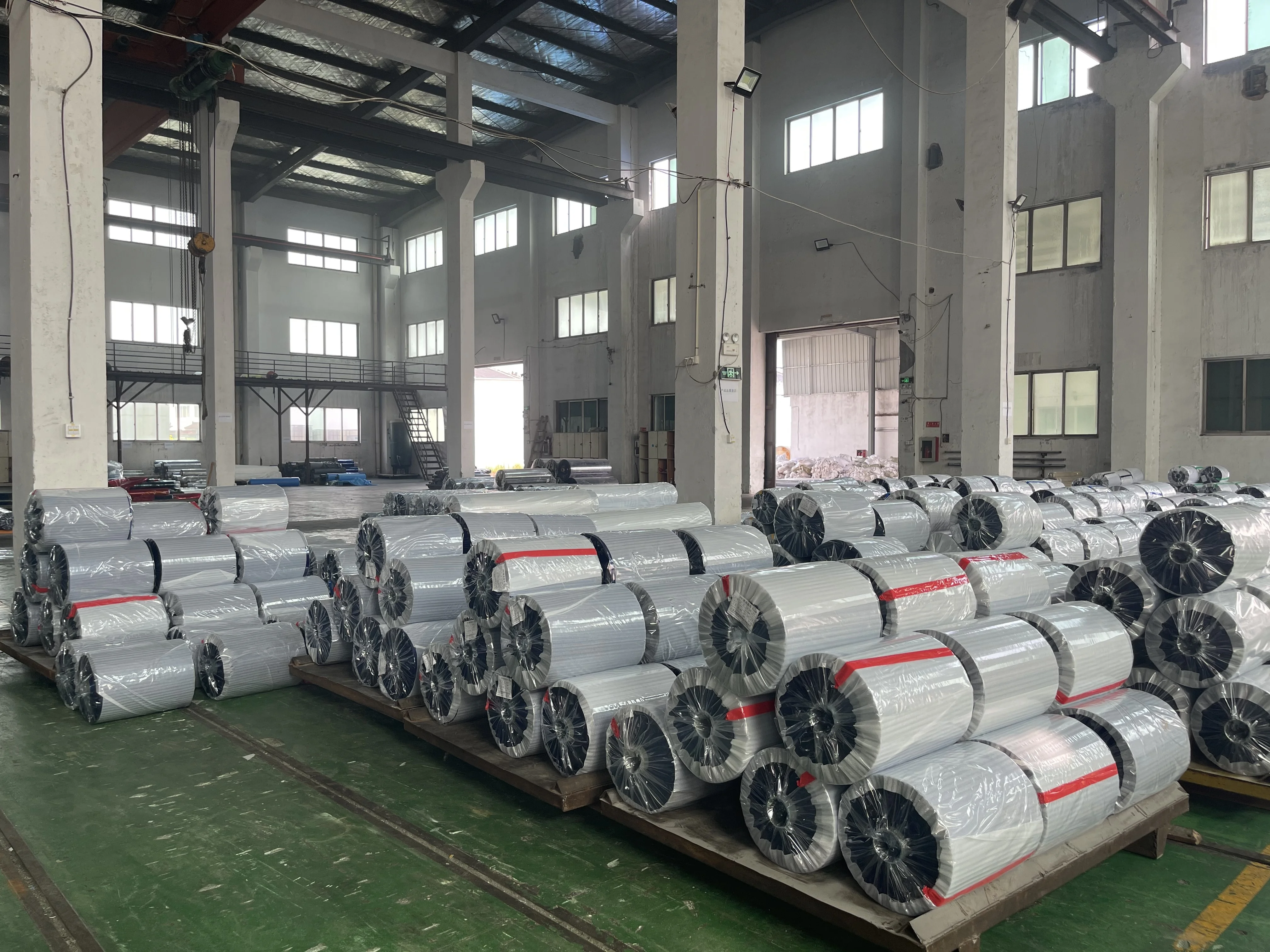 For door cladding in rolls making raincoat with inflated film and vacuum membrane press clear pvc film