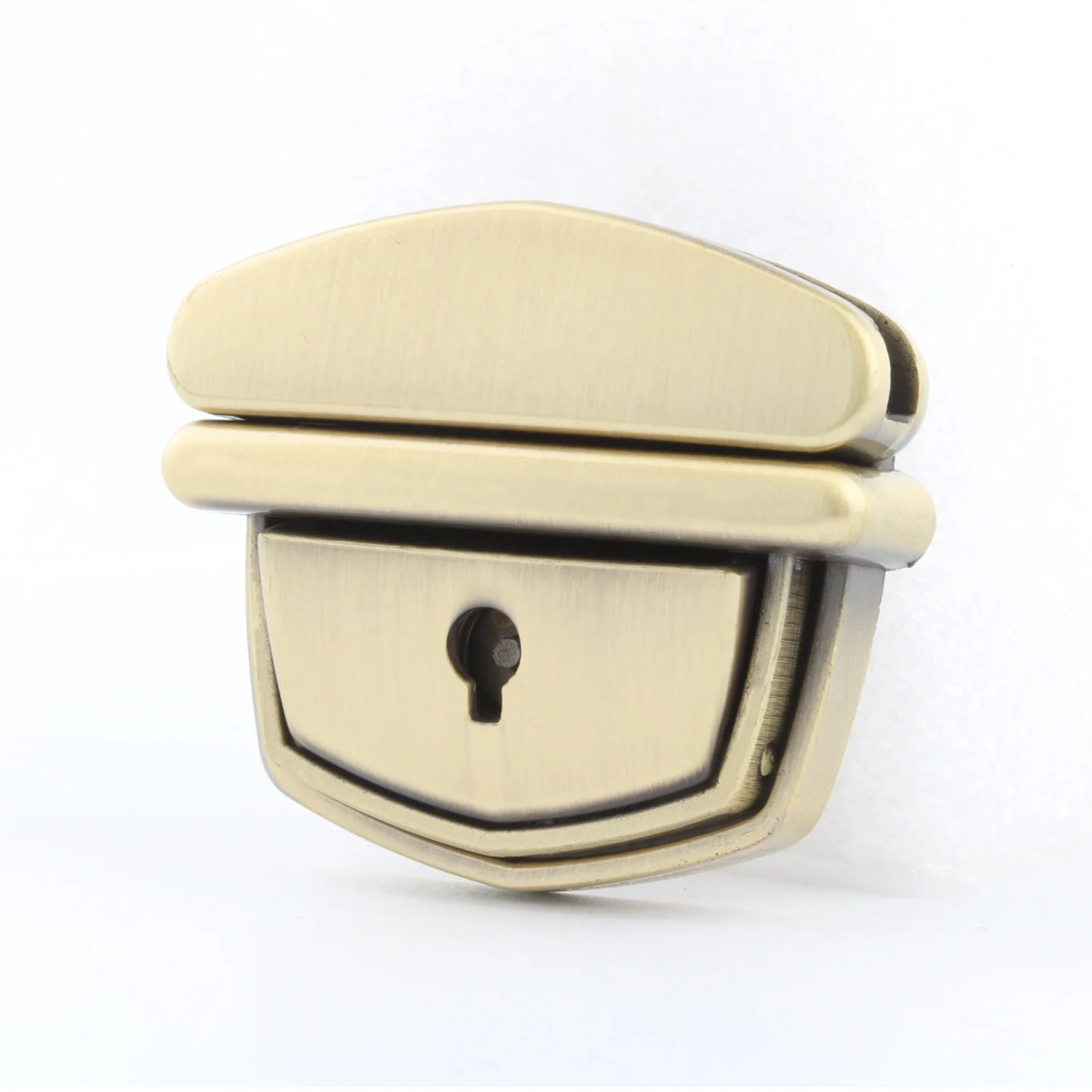 6110 High Quality Bag Lock Fashion Ladies Leather Bag Parts Ornament Accessories