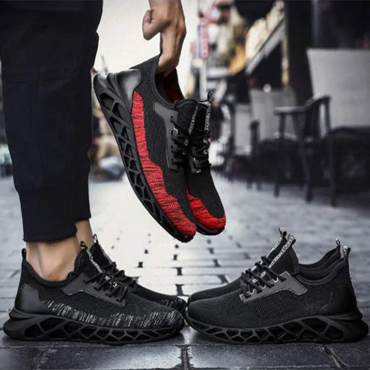 2021 China Suppliers Unique Black Travel Sport Shoes For Men With Good Price