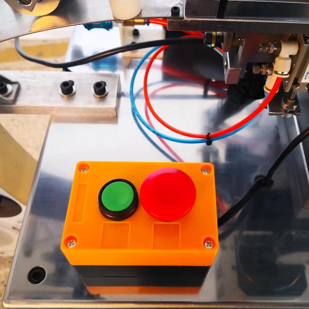 Plastic Zipper Cutting Machine Auto Ultrasonic Open End Plastic Zipper Cutting Machine Wirh Robot Arm