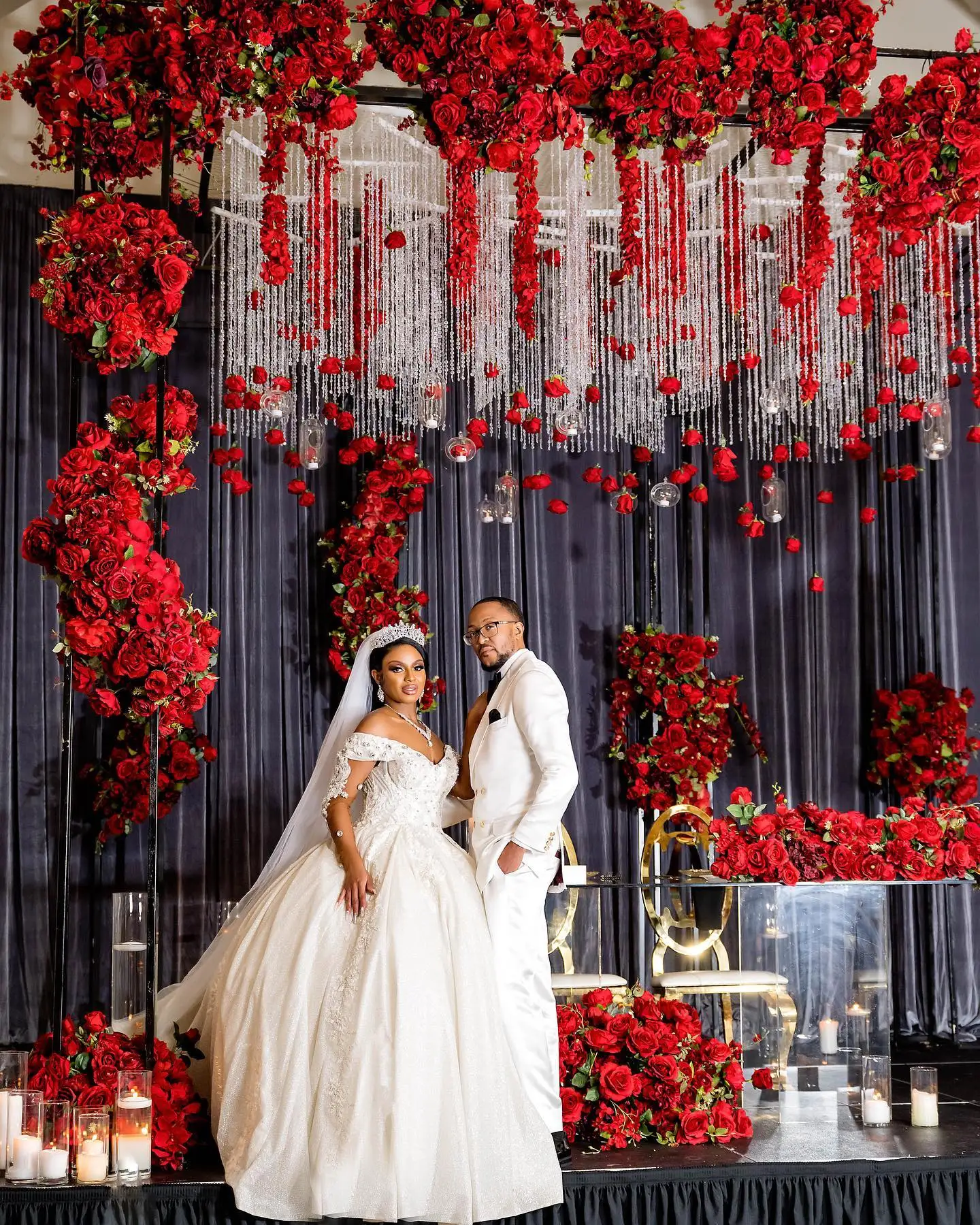 Свадебные платья с длинным рукавом 2025