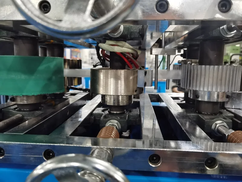 
china automatic plastic bath cap head cap making machine manufacture in ruian city hot sale for home use 