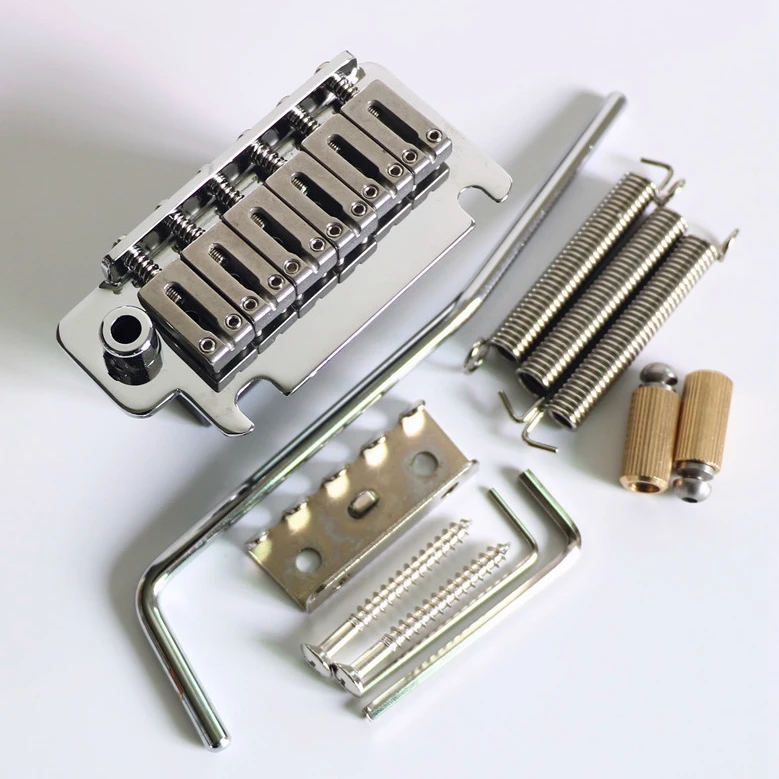 Full Size Stainless Steel Block ST Guitar Bridge Tremolo in Chrome Color with 52.5mm String Spacing