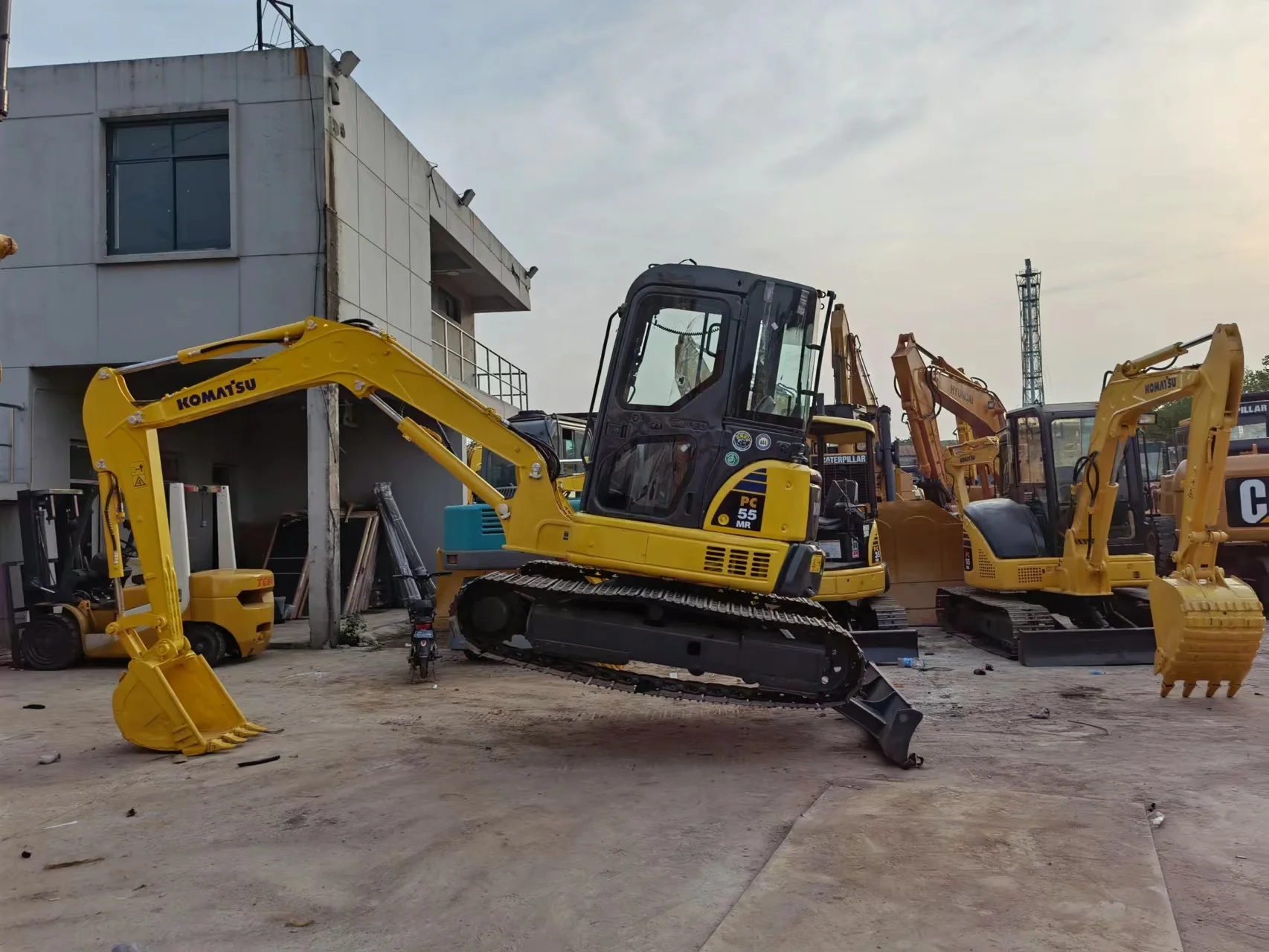 Mini Komatsu PC55 Excavator Small Digger, komatsu Pc55MR Excavator Cheap to Sale