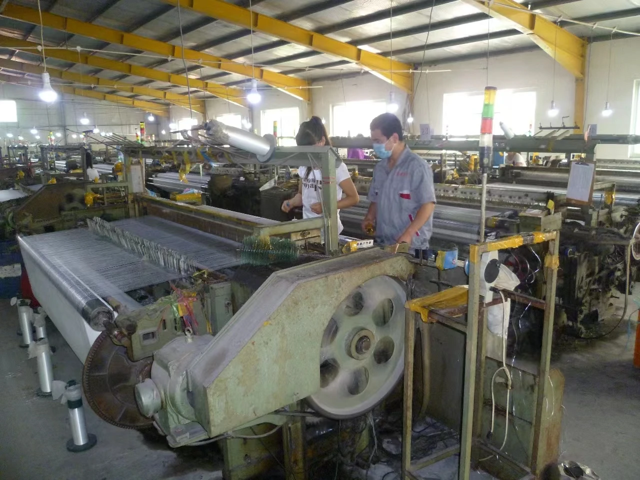 Manufacturers Make High-Quality Fiberglass Mesh Alkali Resistant Fiberglass Mesh Net