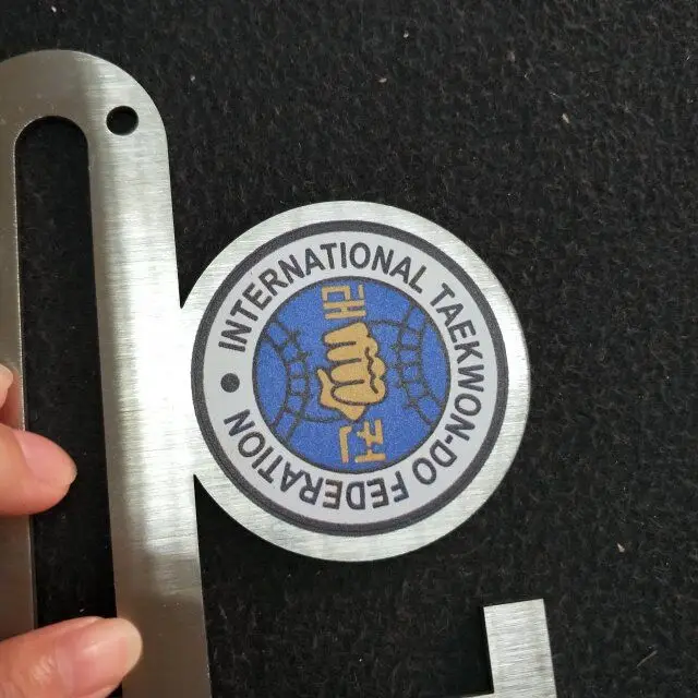 Decorative Dog Watch Design Metal Wall Mounted Medal Display Hanger Display Rack