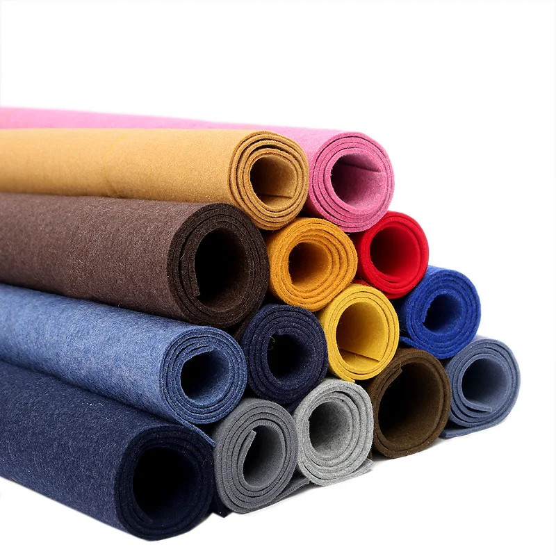 Good quality low cost 100% polyester nonwoven felt fabric