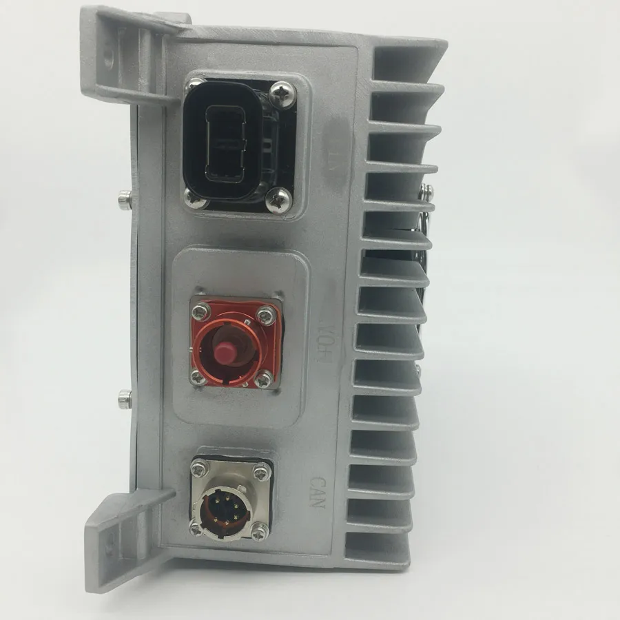 dilong factory quality input voltage  200V - 750V  to 28V output dcdc converter