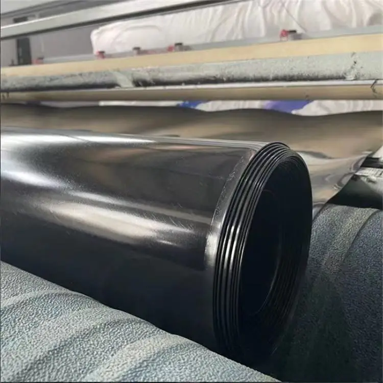 Oxidation pond, wastewater tank, anaerobic tank  biogas slurry storage tank are lined with 1.5mm HDPE geomembrane, respectively