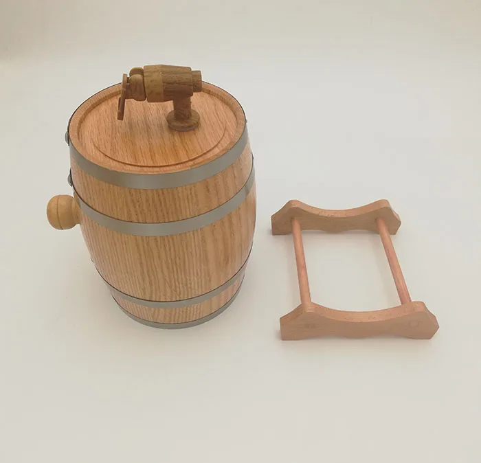 Round shape wood barrel for drinks