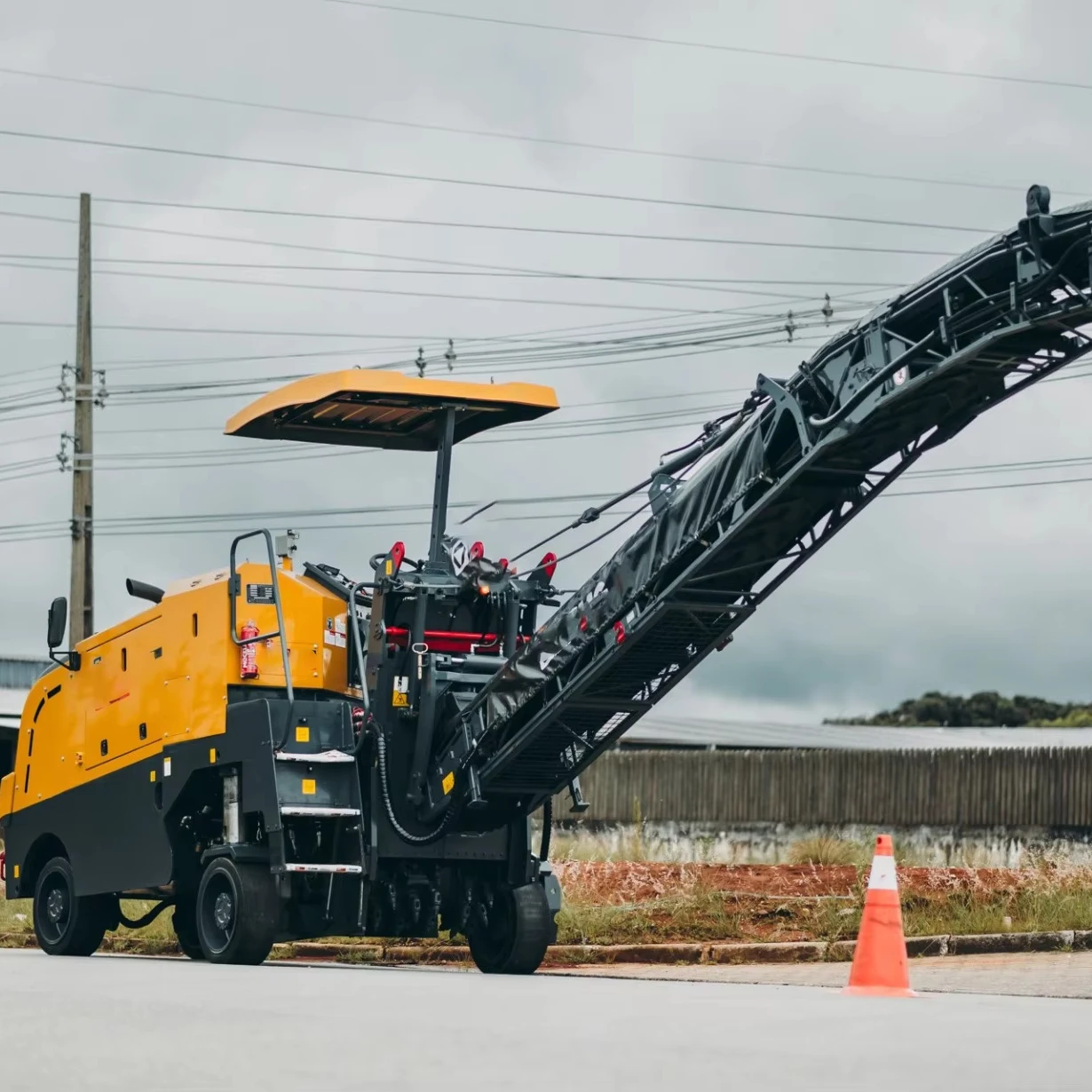 2024 ORIEMAC 1000mm Cold Milling Machinery XM1005H Asphalt Road Milling Machine