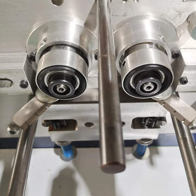 High speed automatic bobbin winder machine