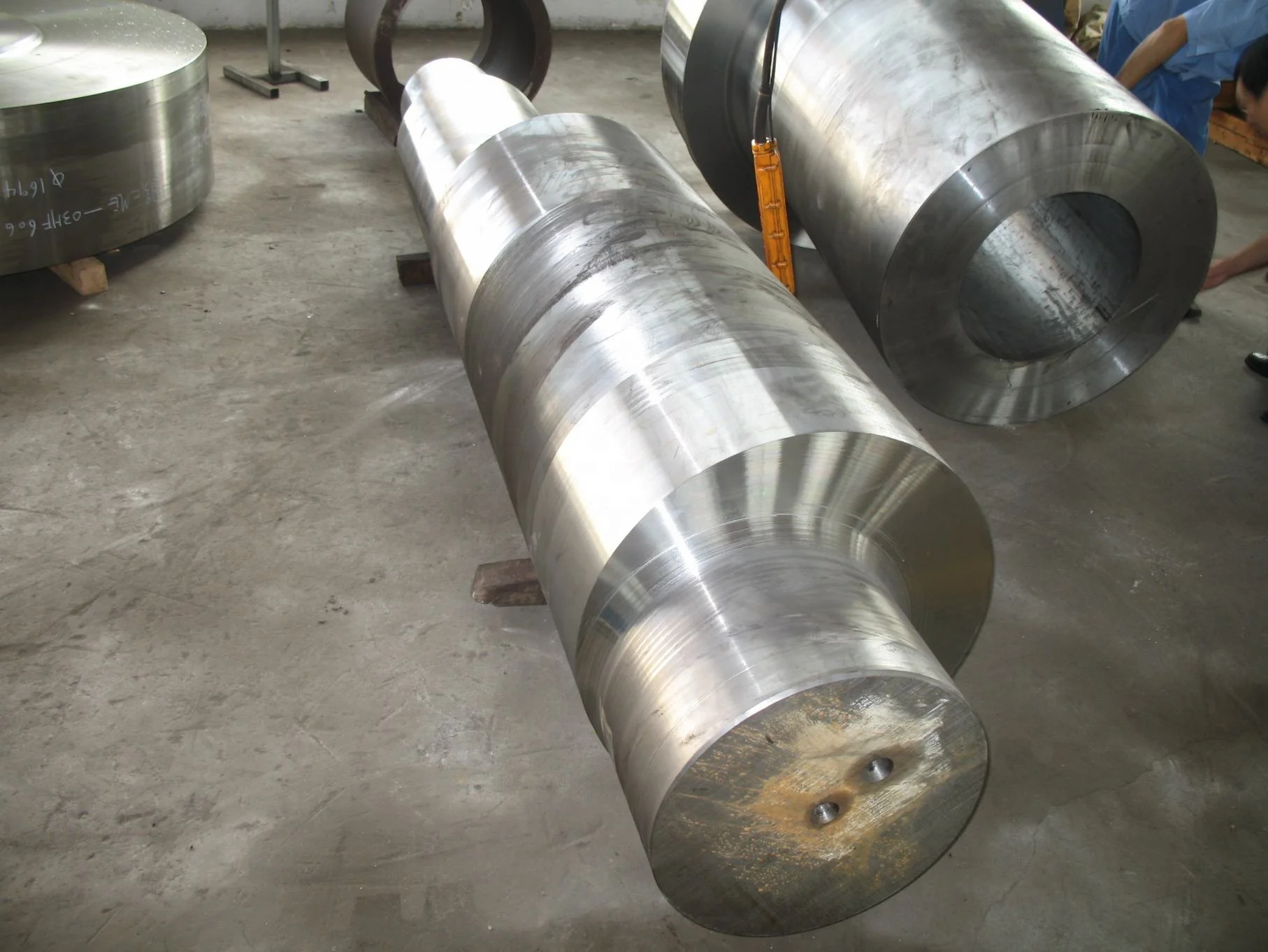 High Precision SCM440 Crank Shaft Crusher Eccentric Roller Shaft Stainless Steel Eccentric Shaft