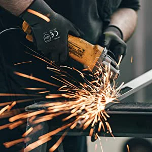 cut resistant gloves