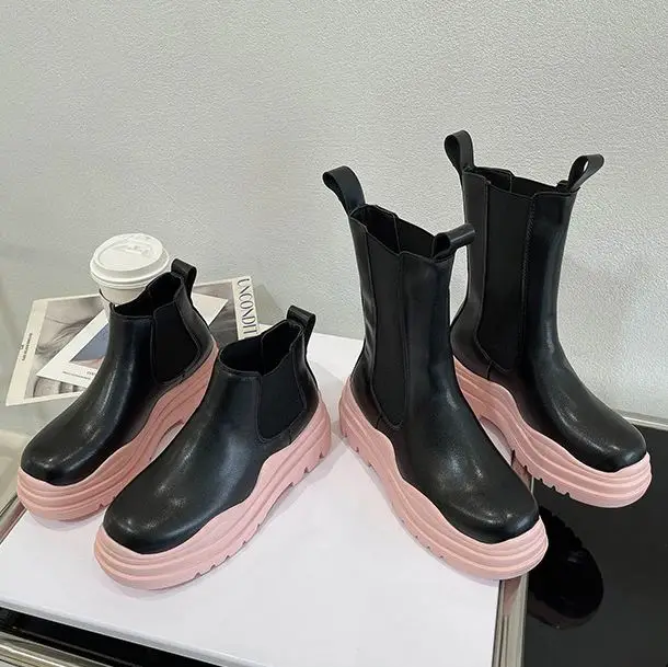 New Trend Wholesale Women Luxury High Top Heel wood sole Custom Genuine Leather Rain Shoes Work Ankle Chunky Chelsea Boot Woman
