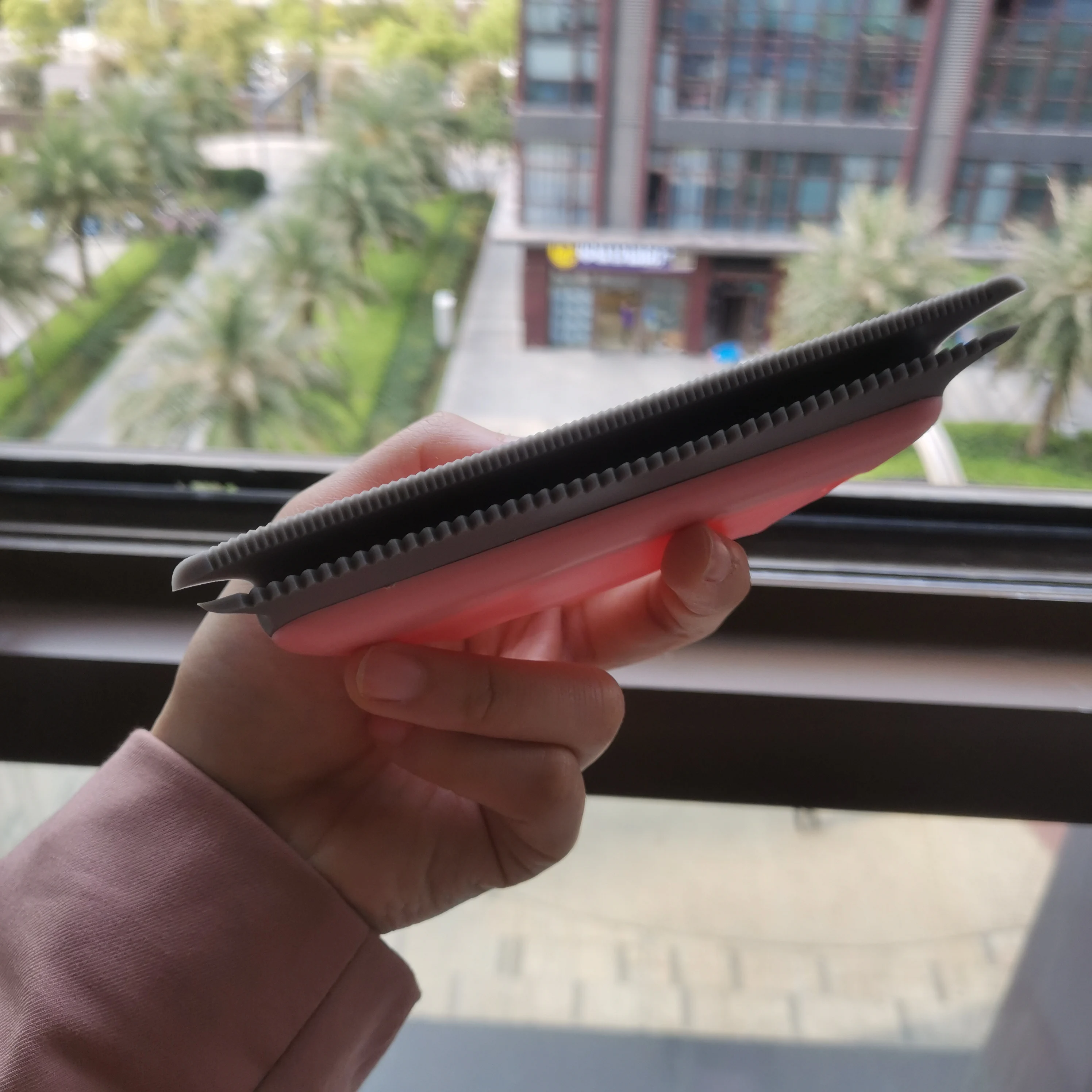 factory wholesale New  Design pet Hair Remover cute animal shape Brush Base Double-Side  Brush set small size