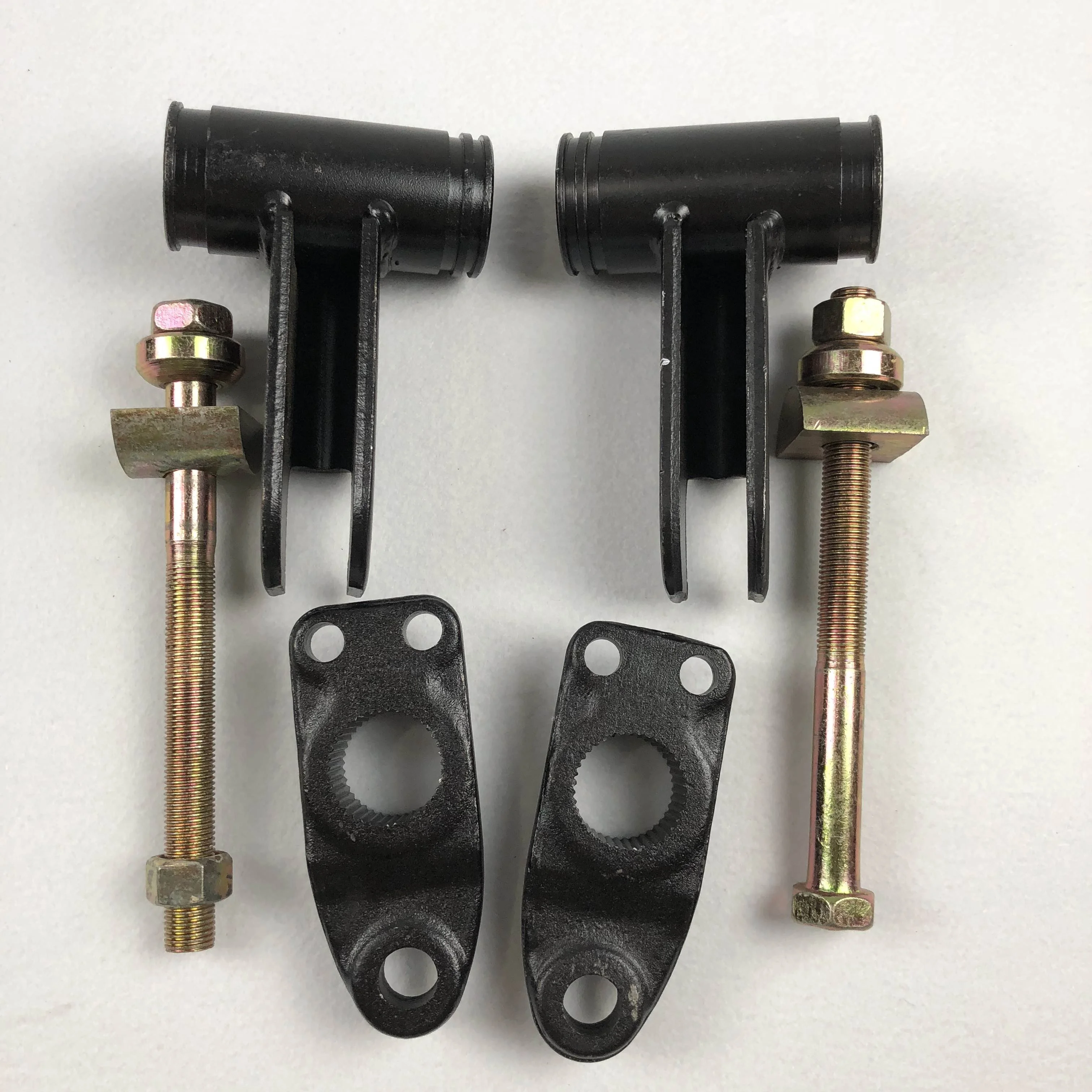 Кронштейн крутящейся балки 54211-2S600 54210-2S600 54080-01G10 54080-2S600 54216-31G0A 54216-31G00 для Nissan Navara D22 4WD 1998-