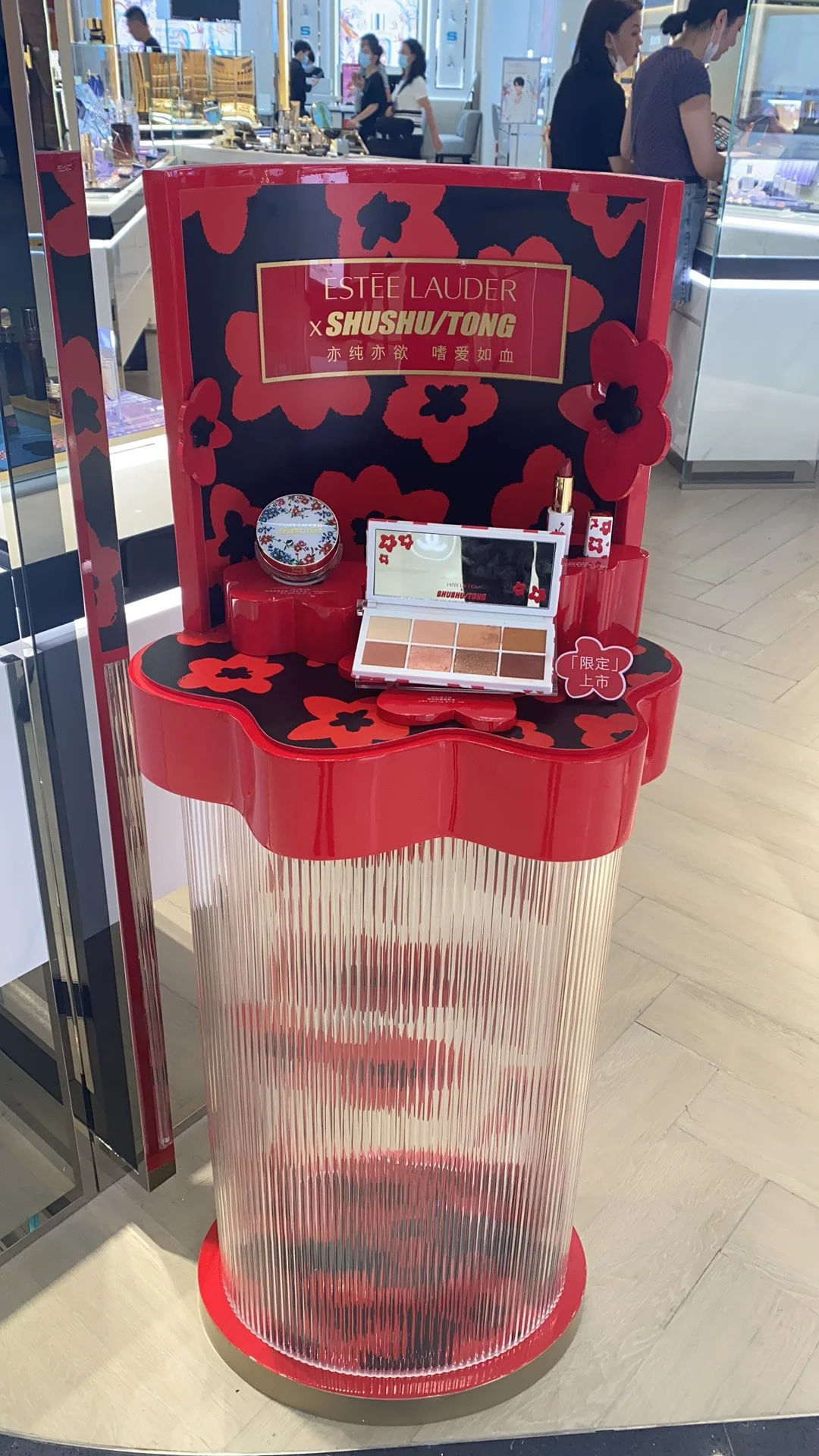 wholesale cosmetic makeup display Holder for shop owner