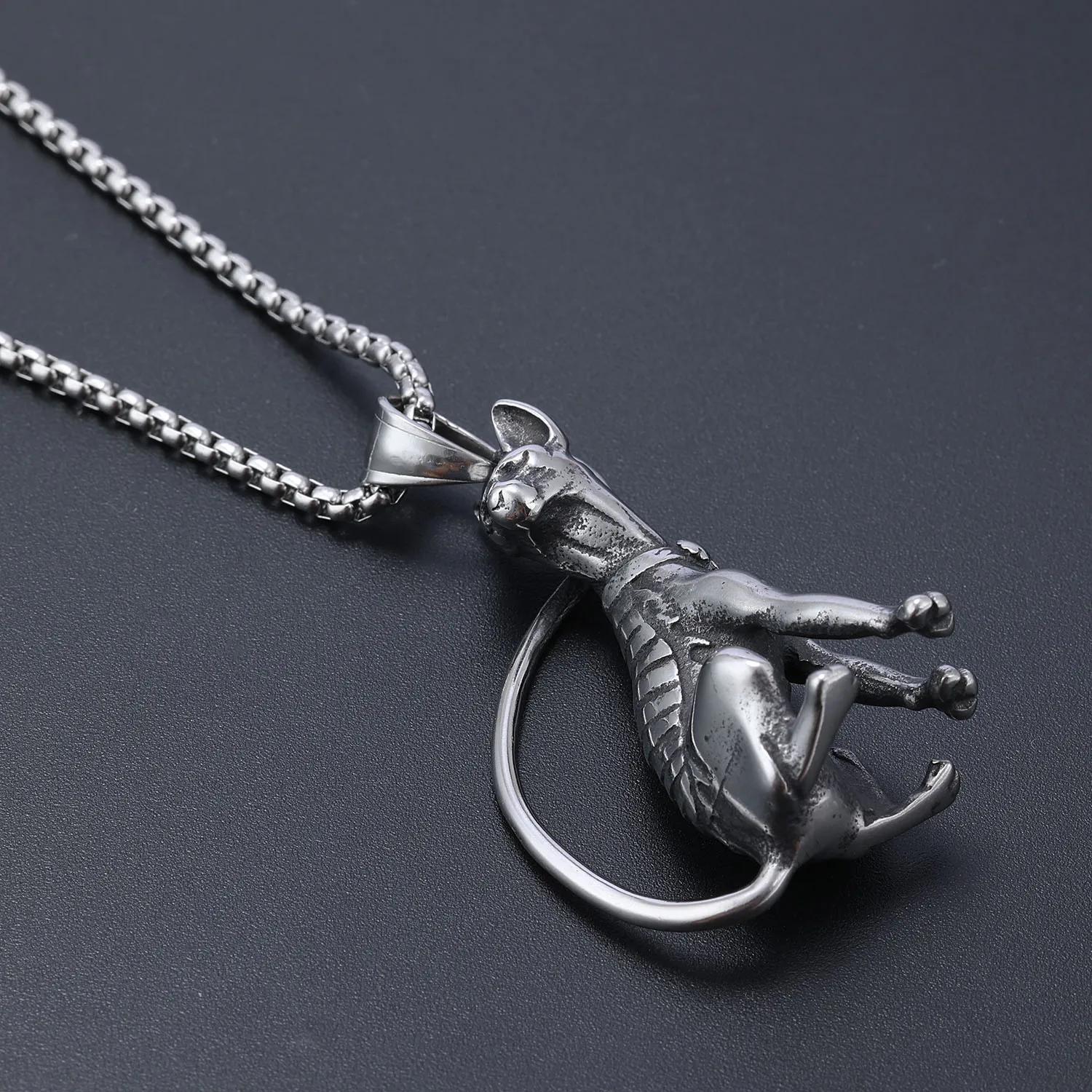 High Quality Stainless Steel Egypt Bastet Cat Charm Pendant Ancient Egypt Bastet Statue Egyptian Amulet Jewelry Necklace