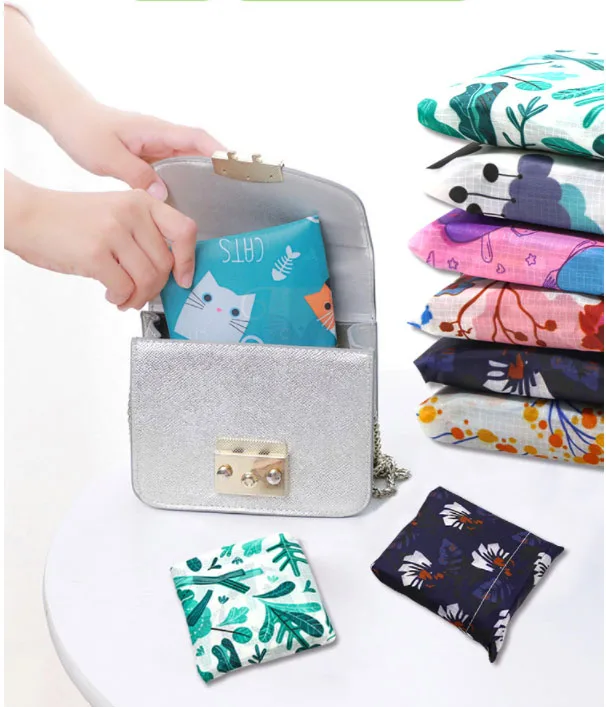 Drop Shopping China Factory Wholesale Nature Nylon Christmas Foldable Shopping Tote Bag Custom