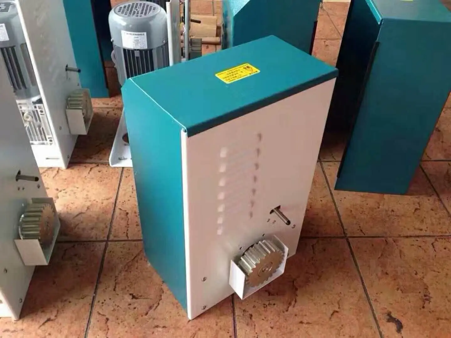 heavy duty 3000KG loading electric sliding gate motors system