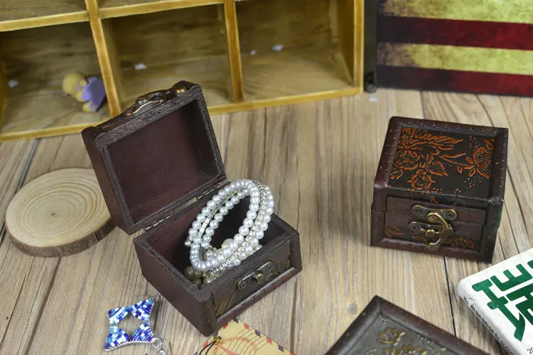 
Restore ancient ways do old wooden box desktop sundry receive ring box to shoot prop box 