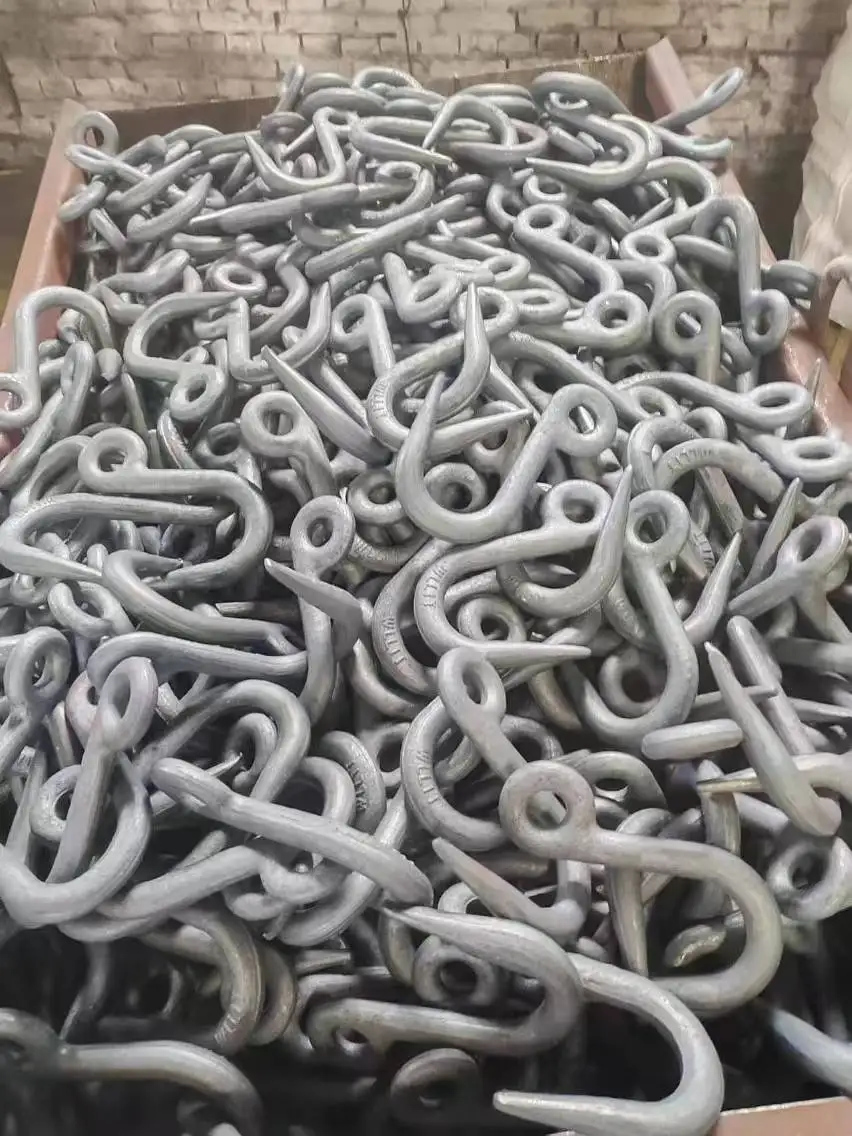 Wholesale Mouth Hooks with Safety Latch Container Hook for Lifting and Hoisting