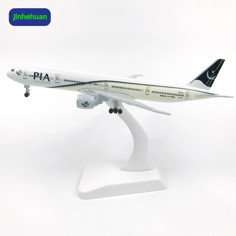 Pakistan B777 Airplane Model Diecast Toy 1:200 For Collectible Kids Gift Small Aircraft Models For Boys Alloy Diecast Toys