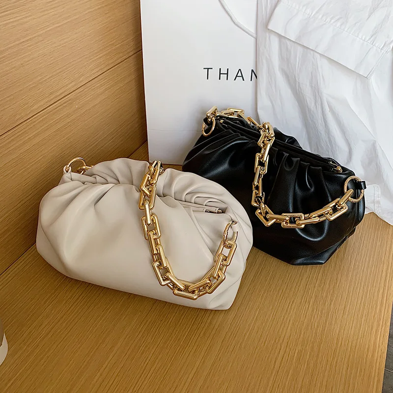 Cross-border 2022 new cloud leisure fashion shoulder chain online celebrity slung handbag