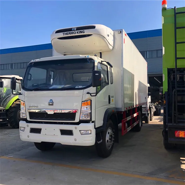 Factory Direct Sale SINOTRUK HOWO 10 Tons Refrigerator Truck for Sale in Saudi Arabia