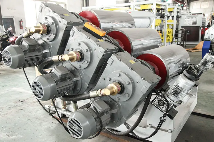 SINOPLAST Economical automatic plastic PE/PP/PS double layer sheet extruder machine