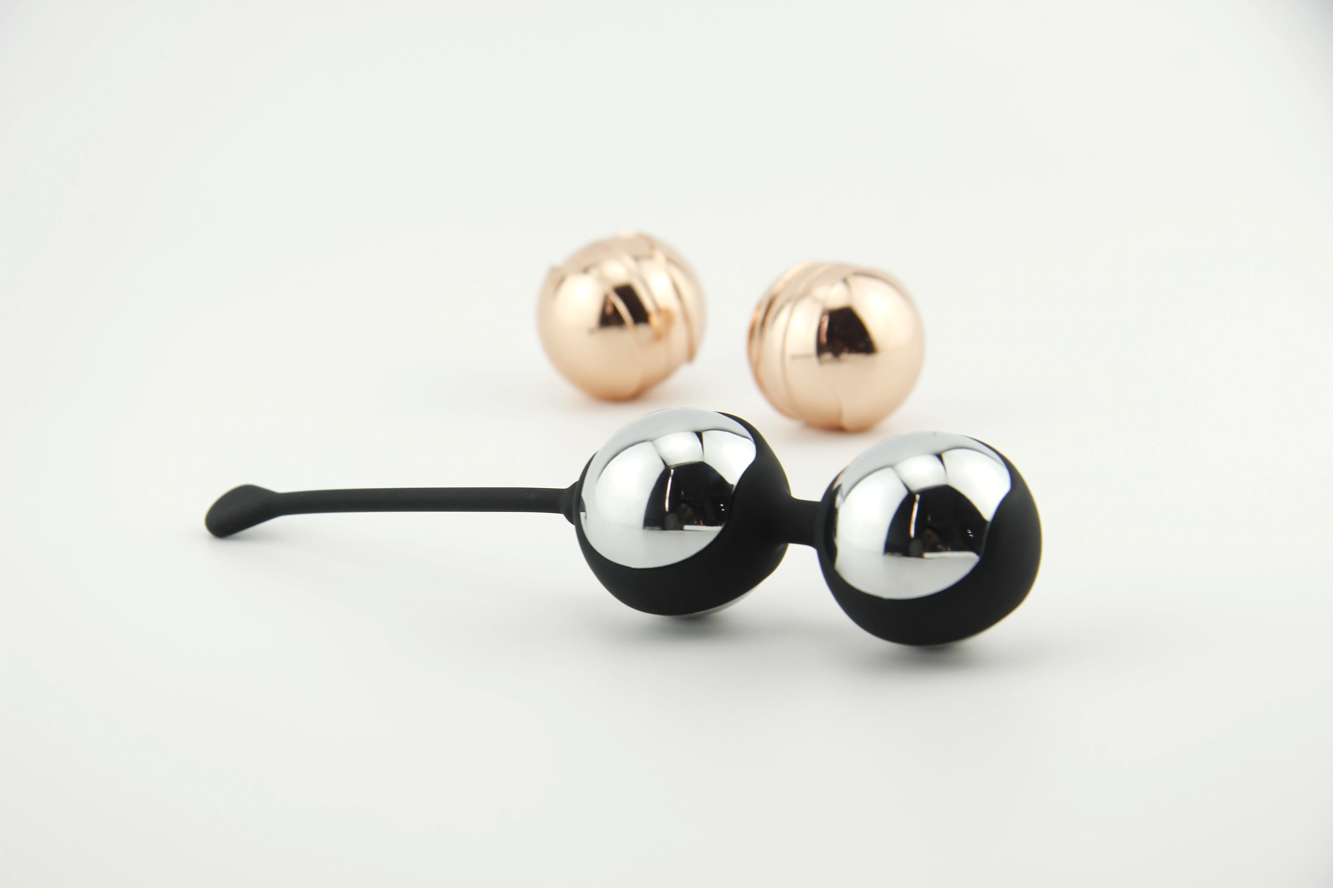 
Pelvic Floor Metal kegel Exercise in Vagina Balls Metal for Women Shrink Vagina Muscle Ben Wa Balls Metal Kegel Balls Set 