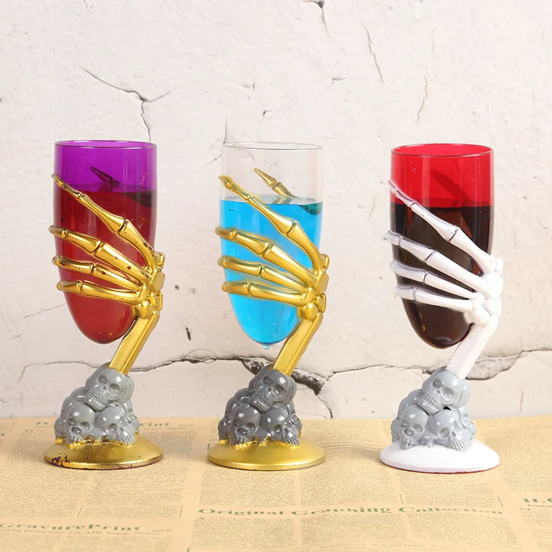 Creative Ghost Claw Hand Glass Goblet Personality Ghost Head Skull Head Paw Whiskey Beer Wine Glass Simulation Wine Glass