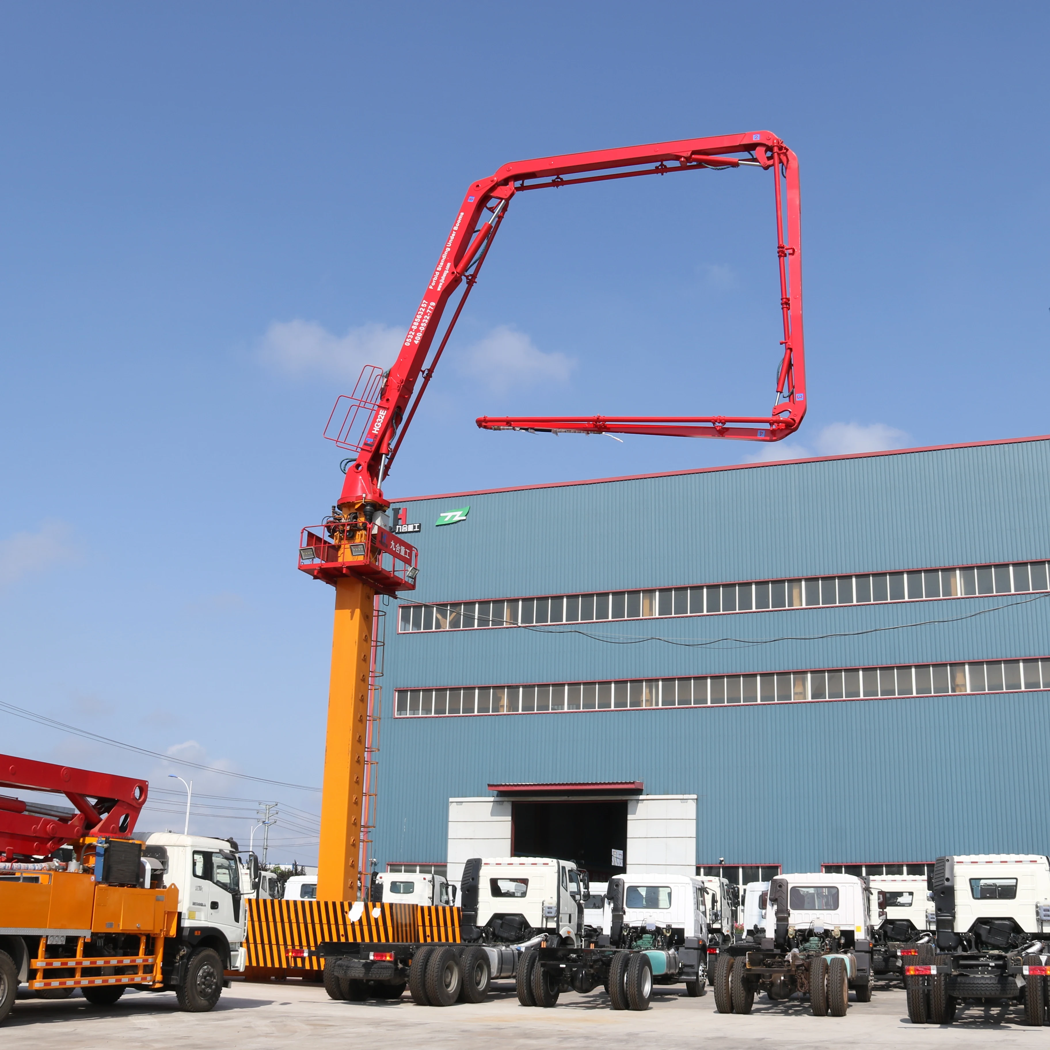 Самоподъемная бетонораспределительная стрела, монтируемая в технологическом колодце через перекрытия